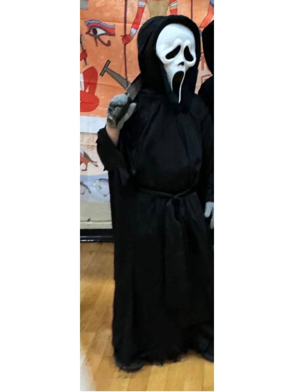 Boys Fade in and out Phantom Costume size med-8. Black red eyes 5 pc. Sickle